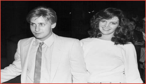 Is Emilio Estevez Married? Exploring His Relationship Status