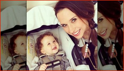 Lacey Chabert's Daughter: A Glimpse Into The Life Of A Young Star